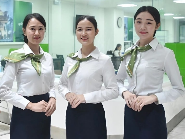 đồng phục văn phòng